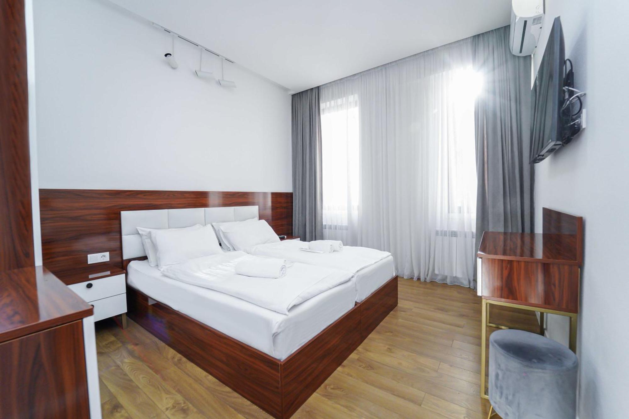 Hotel Type Rooms On Avenue Melikishvili, City Center 트빌리시 외부 사진