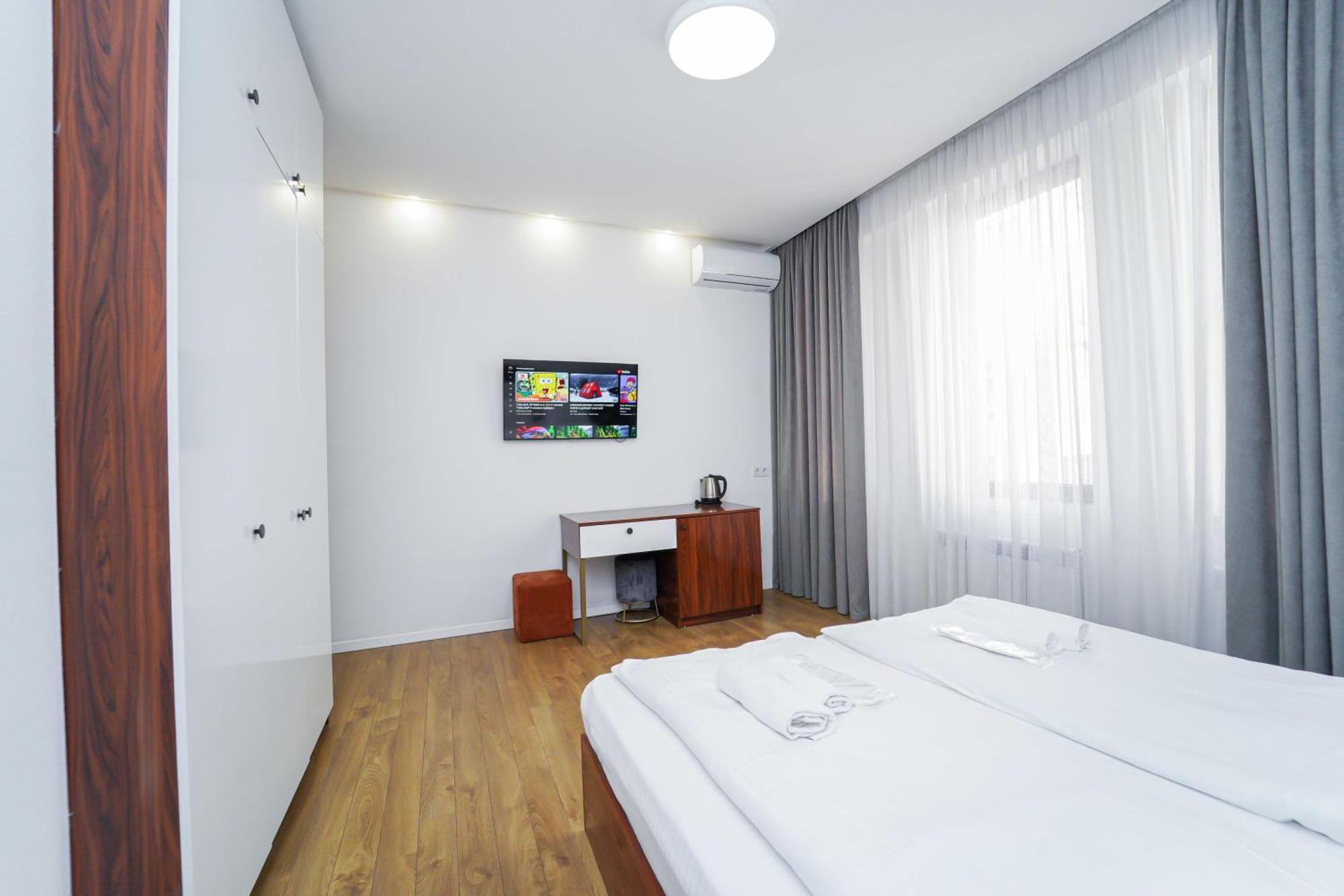 Hotel Type Rooms On Avenue Melikishvili, City Center 트빌리시 외부 사진